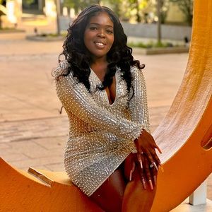 Meet your Posher, Sunshine